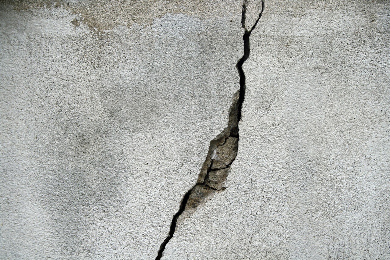 crack-wall-concrete-backgrounds-textures-6639c5